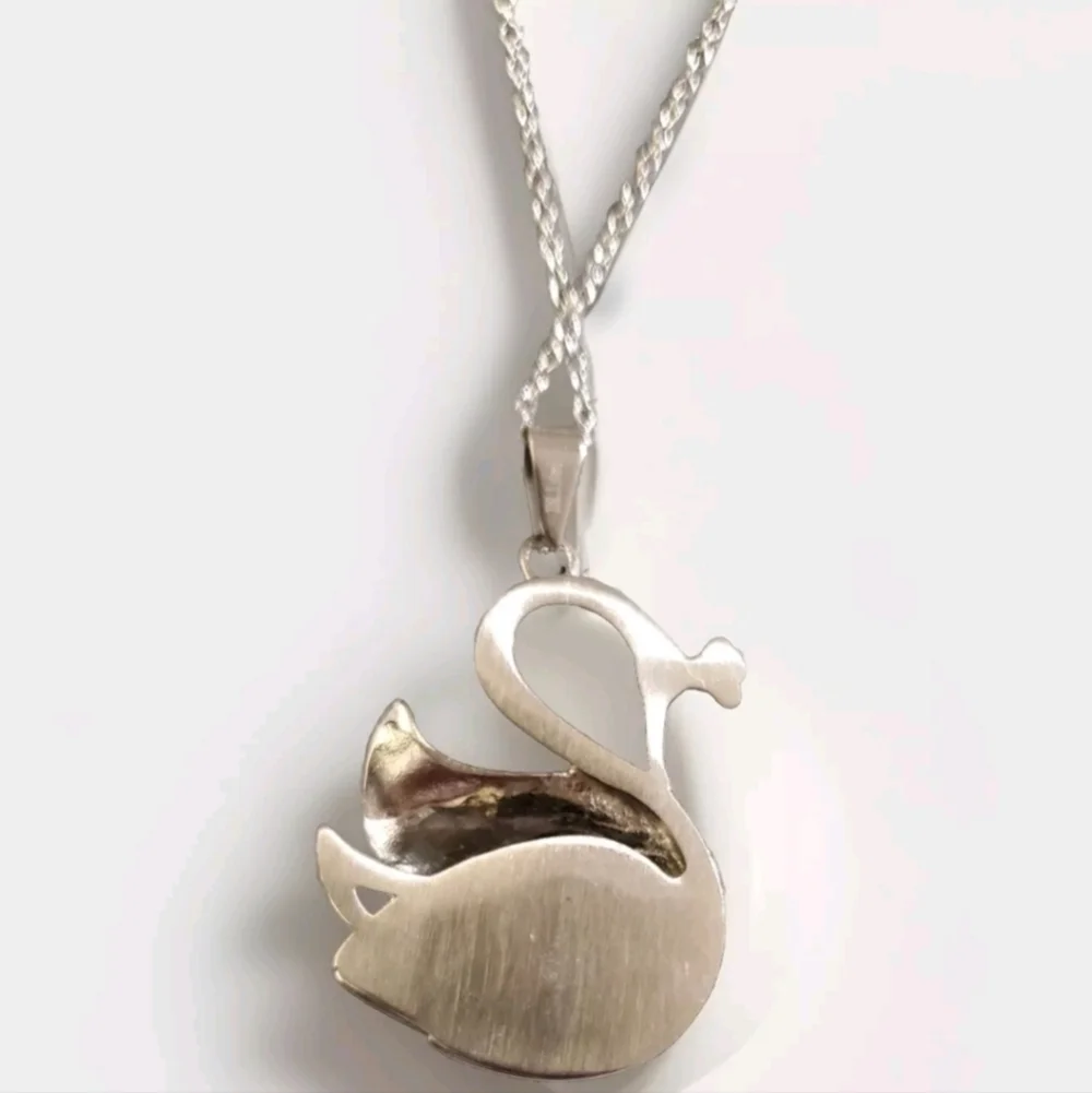Abalone Shell Crystal Swan Queen Pendant Necklace in Polished Stainless Steel